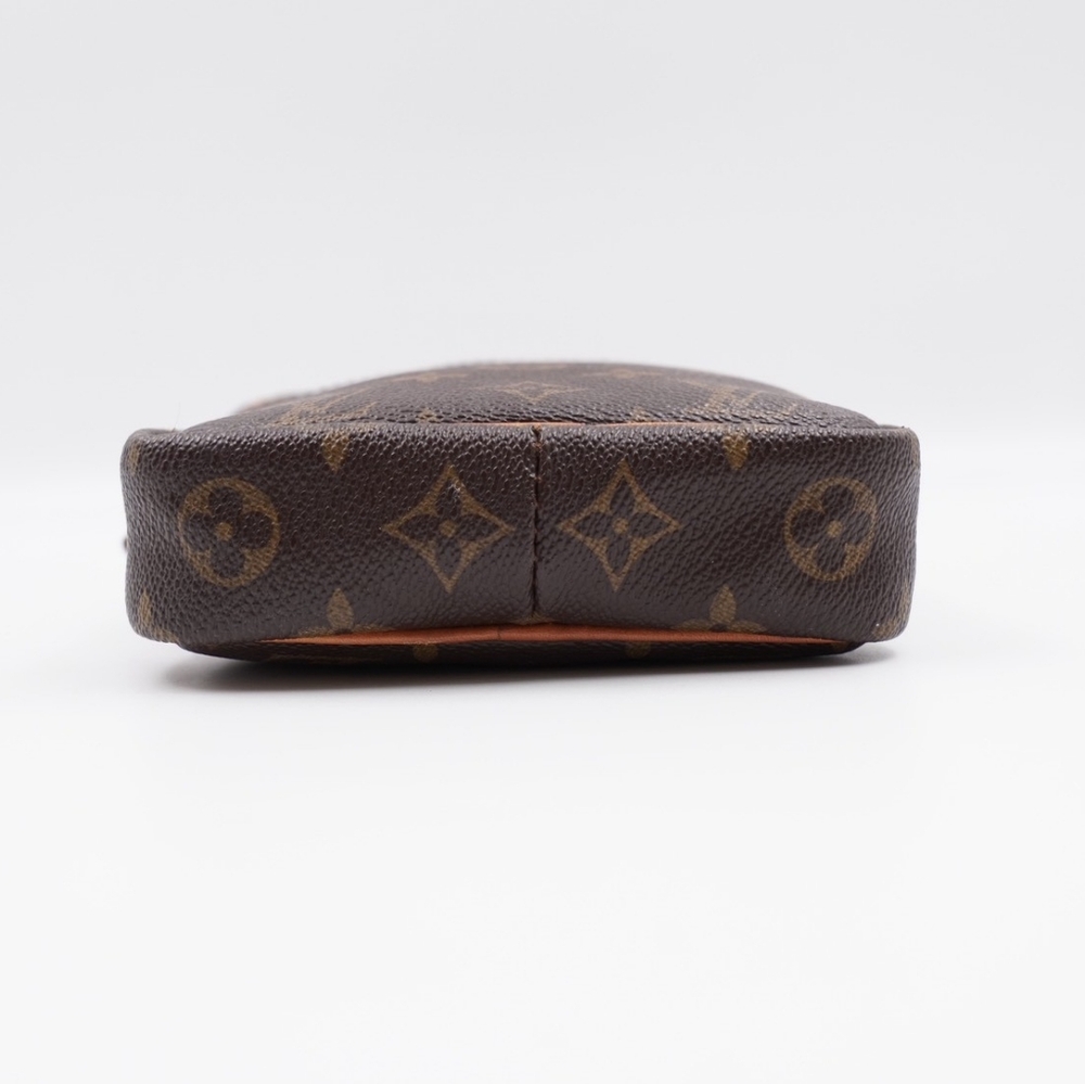 CD01 💖 LOUIS VUITTON Monogram Danube Shoulder Bag - Picture 12 of 15